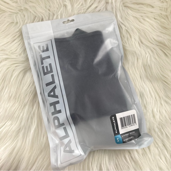 Alphalete Monach Cut Out Bodysuit Dark Grey One Piece Gym Workout Wear BNWT - Picture 7 of 16